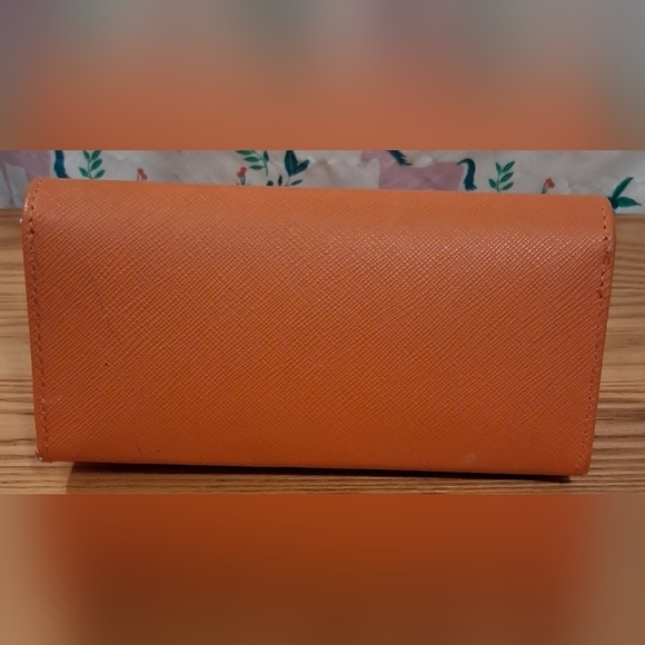 EUC Tory Burch Hard Orange Saffiano Leather & Silk Sleeve Glasses Sunglass Cases main image 5